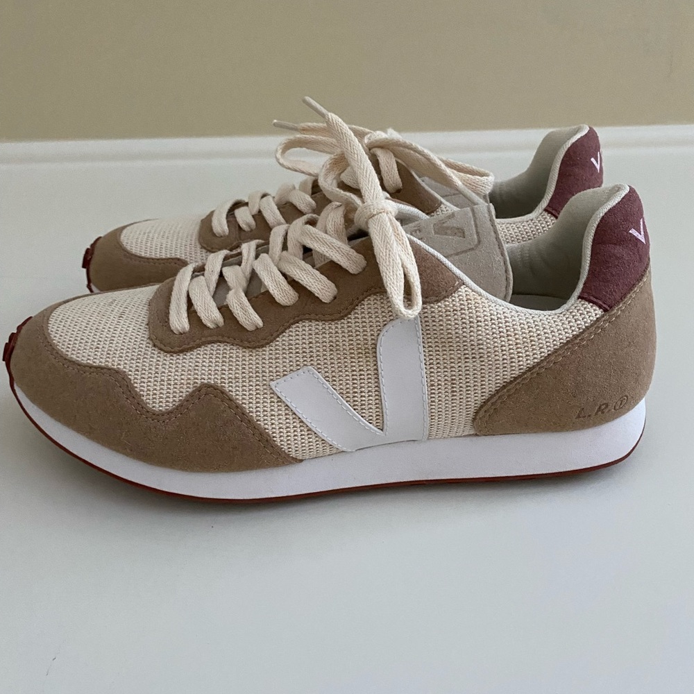 Veja Madewell Cloudy Rose Sneakers, size 10 EU 41